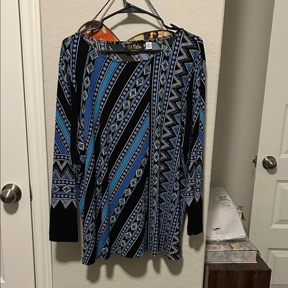 Bob Mackie Black and Blue Geometric Top